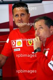 08.09.2006 Monza, Italy,  Michael Schumacher (GER), Scuderia Ferrari and Jean Todt (FRA), Scuderia Ferrari, Teamchief, General Manager, Team Principal - Formula 1 World Championship, Rd 15, Italian Grand Prix, Friday