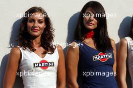 08.09.2006 Monza, Italy,  The MARTINI girls posing for the photographers - Formula 1 World Championship, Rd 15, Italian Grand Prix, Friday Practice