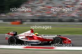 08.09.2006 Monza, Italy,  Ralf Schumacher (GER), Toyota Racing - Formula 1 World Championship, Rd 15, Italian Grand Prix, Friday Practice