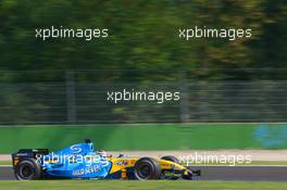 08.09.2006 Monza, Italy,  Giancarlo Fisichella (ITA), Renault F1 Team, R26 - Formula 1 World Championship, Rd 15, Italian Grand Prix, Friday Practice