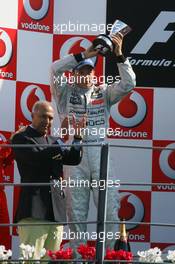 10.09.2006 Monza, Italy,  Kimi Raikkonen (FIN), Räikkönen, McLaren Mercedes - Formula 1 World Championship, Rd 15, Italian Grand Prix, Sunday Podium