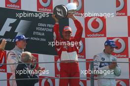 10.09.2006 Monza, Italy,  Winner, Michael Schumacher (GER), Scuderia Ferrari, 2nd Kimi Raikkonen (FIN), Räikkönen, McLaren Mercedes, 3rd Robert Kubica (POL),  BMW Sauber F1 Team - Formula 1 World Championship, Rd 15, Italian Grand Prix, Sunday Podium