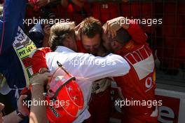 10.09.2006 Monza, Italy,  Luca di Montezemolo (ITA), Scuderia Ferrari, Fiat President, Chairman & Managing Director and Michael Schumacher (GER), Scuderia Ferrari - Formula 1 World Championship, Rd 15, Italian Grand Prix, Sunday Race