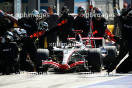 10.09.2006 Monza, Italy,  Kimi Raikkonen (FIN), Räikkönen, McLaren Mercedes, MP4-21 - Formula 1 World Championship, Rd 15, Italian Grand Prix, Sunday Race