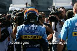 10.09.2006 Monza, Italy,  Fernando Alonso (ESP), Renault F1 Team - Formula 1 World Championship, Rd 15, Italian Grand Prix, Sunday Race