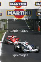 10.09.2006 Monza, Italy,  Robert Kubica (POL), BMW Sauber F1 Team, F1.06, Felipe Massa (BRA), Scuderia Ferrari, 248 F1 - Formula 1 World Championship, Rd 15, Italian Grand Prix, Sunday Race