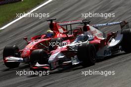 10.09.2006 Monza, Italy,  Felipe Massa (BRA), Scuderia Ferrari and Jarno Trulli (ITA), Toyota Racing - Formula 1 World Championship, Rd 15, Italian Grand Prix, Saturday Qualifying