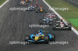 10.09.2006 Monza, Italy,  Giancarlo Fisichella (ITA), Renault F1 Team, R26 - Formula 1 World Championship, Rd 15, Italian Grand Prix, Sunday Race