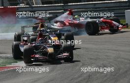 10.09.2006 Monza, Italy,  Scott Speed (USA), Scuderia Toro Rosso, David Coulthard (GBR), Red Bull Racing, Ralf Schumacher (GER), Toyota Racing - Formula 1 World Championship, Rd 15, Italian Grand Prix, Sunday Race