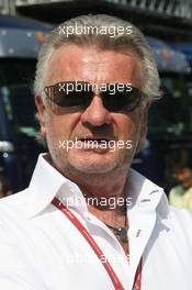 09.09.2006 Monza, Italy,  Willi Weber (GER), Driver Manager - Formula 1 World Championship, Rd 15, Italian Grand Prix, Saturday