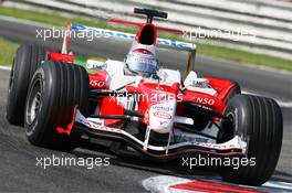 09.09.2006 Monza, Italy,  Jarno Trulli (ITA), Toyota Racing, TF106 - Formula 1 World Championship, Rd 15, Italian Grand Prix, Saturday Practice