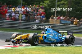 09.09.2006 Monza, Italy,  Giancarlo Fisichella (ITA), Renault F1 Team, R26 - Formula 1 World Championship, Rd 15, Italian Grand Prix, Saturday Practice