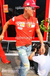 07.09.2006 Monza, Italy,  Michael Schumacher (GER), Scuderia Ferrari - Formula 1 World Championship, Rd 15, Italian Grand Prix, Thursday