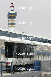 13.01.2006 Jerez, Spain,  Toyota Racing, Team has left but their pitwall stand remains untill next weeks tests  - Formula One Testing