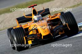 12.01.2006 Jerez, Spain,  Pedro de la Rosa (ESP), Test Driver, in an interim Orange McLaren Mercedes - Formula One Testing