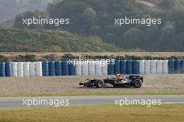 10.01.2006 Jerez, Spain,  David Coulthard (GBR), Red Bull Racing, drivingw ith the new RB2 through the gravel - Formula One Testing