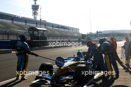08.02.2006 Jerez, Spain,  Heikki Kovalainen (FIN), Test Driver, Renault F1 Team