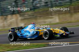 06.10.2006 Suzuka, Japan,  Fernando Alonso (ESP), Renault F1 Team, R26 - Formula 1 World Championship, Rd 17, Japanese Grand Prix, Friday Practice