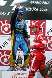 08.10.2006 Suzuka, Japan,  1st place Fernando Alonso (ESP), Renault F1 Team  and 2nd place Felipe Massa (BRA), Scuderia Ferrari- Formula 1 World Championship, Rd 17, Japanese Grand Prix, Sunday Podium