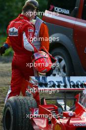 08.10.2006 Suzuka, Japan,  Michael Schumacher (GER), Scuderia Ferrari, 248 F1, Stopped on track, Engine failure - Formula 1 World Championship, Rd 17, Japanese Grand Prix, Sunday Race