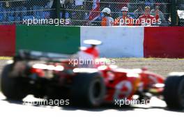 08.10.2006 Suzuka, Japan,  Michael Schumacher (GER), Scuderia Ferrari, 248 F1, Stopped on track, Engine failure - Formula 1 World Championship, Rd 17, Japanese Grand Prix, Sunday Race
