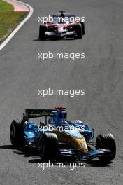   08.10.2006 Suzuka, Japan,  Fernando Alonso (E), Team Renault - Formula 1 World Championship, Rd 17, Japanese Grand Prix, Sunday Race