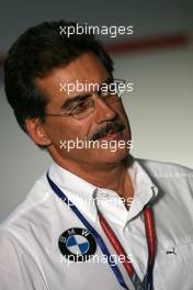 07.10.2006 Suzuka, Japan,  Mario Theissen (D), BMW Motorsport director - Formula 1 World Championship, Rd 17, Japanese Grand Prix, Saturday