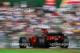 07.10.2006 Suzuka, Japan,  Tiago Monteiro (POR), Spyker MF1 Racing, Toyota M16 - Formula 1 World Championship, Rd 17, Japanese Grand Prix, Saturday Qualifying