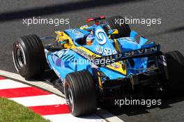 07.10.2006 Suzuka, Japan,  Fernando Alonso (ESP), Renault F1 Team, R26 - Formula 1 World Championship, Rd 17, Japanese Grand Prix, Saturday Practice