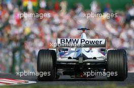 07.10.2006 Suzuka, Japan,  Nick Heidfeld (GER), BMW Sauber F1 Team, F1.06 - Formula 1 World Championship, Rd 17, Japanese Grand Prix, Saturday Qualifying