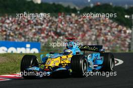 07.10.2006 Suzuka, Japan,  Fernando Alonso (ESP), Renault F1 Team, R26 - Formula 1 World Championship, Rd 17, Japanese Grand Prix, Saturday Qualifying