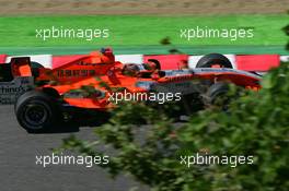 07.10.2006 Suzuka, Japan,  Tiago Monteiro (POR), Spyker MF1 Racing, Toyota M16 - Formula 1 World Championship, Rd 17, Japanese Grand Prix, Saturday Practice