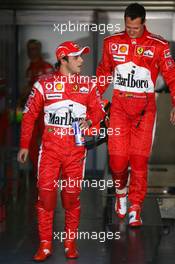 07.10.2006 Suzuka, Japan,  Felipe Massa (BRA), Scuderia Ferrari and Michael Schumacher (GER), Scuderia Ferrari - Formula 1 World Championship, Rd 17, Japanese Grand Prix, Saturday Qualifying