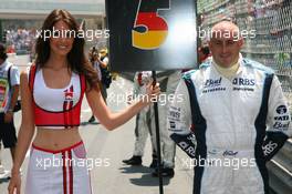 28.05.2006 Monte Carlo, Monaco,  Grid Girl - Formula 1 World Championship, Rd 7, Monaco Grand Prix, Sunday Grid Girl