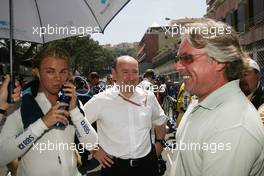 28.05.2006 Monte Carlo, Monaco,  Nico Rosberg (GER), WilliamsF1 Team and Keke Rosberg (FIN) - Formula 1 World Championship, Rd 7, Monaco Grand Prix, Sunday Pre-Race Grid