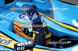 28.05.2006 Monte Carlo, Monaco,  Fernando Alonso (ESP), Renault F1 Team, in the new R26 - Formula 1 World Championship, Rd 7, Monaco Grand Prix, Sunday Podium