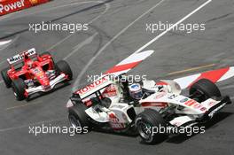 28.05.2006 Monte Carlo, Monaco,  Jenson Button (GBR), Honda Racing F1 Team, Michael Schumacher (GER), Scuderia Ferrari - Formula 1 World Championship, Rd 7, Monaco Grand Prix, Sunday Race