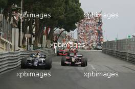 28.05.2006 Monte Carlo, Monaco,  Mark Webber (AUS), Williams F1 Team, FW28 Cosworth and Scott Speed (USA), Scuderia Toro Rosso, STR01 - Formula 1 World Championship, Rd 7, Monaco Grand Prix, Sunday Race