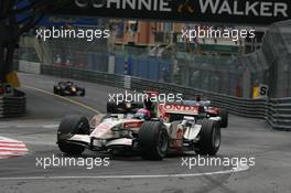 28.05.2006 Monte Carlo, Monaco,  Rubens Barrichello (BRA), Honda Racing F1 Team, RA106  - Formula 1 World Championship, Rd 7, Monaco Grand Prix, Sunday Race