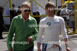 27.05.2006 Monte Carlo, Monaco,  Werner Heinz (Manager of N. Heidfeld) and Nick Heidfeld (GER), BMW Sauber F1 Team - Formula 1 World Championship, Rd 7, Monaco Grand Prix, Saturday