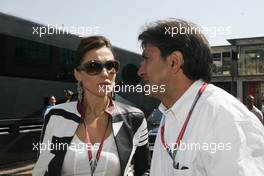 28.05.2006 Monte Carlo, Monaco,  Pasquale Lattuneddu (ITA), Chief Operations FOM with Slavica Ecclestone (SLO), Wife to Bernie Ecclestone - Formula 1 World Championship, Rd 7, Monaco Grand Prix, Sunday