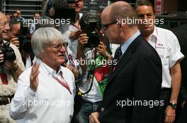 25.05.2006 Monte Carlo, Monaco,  Bernie Ecclestone (GBR) & Prince Albert II of Monaco - Formula 1 World Championship, Rd 7, Monaco Grand Prix, Thursday