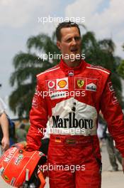 18.03.2006 Kuala Lumpur, Malaysia,  Michael Schumacher (GER), Scuderia Ferrari - Formula 1 World Championship, Rd 2, Malaysian Grand Prix, Saturday Qualifying