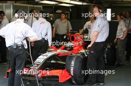 25.04.2006 Silverstone, England, Giorgio Mondini (SUI), Test Driver, Midland MF1 Racing, www.xpb.cc, EMail: info@xpb.cc - copy of publication required for printed pictures. Every used picture is fee-liable. c Copyright: Davenport / xpb.cc