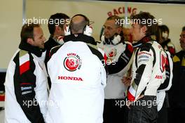26.04.2006 Silverstone, England, Rubens Barrichello (BRA), Honda Racing F1 Team, Jenson Button (GBR), Honda Racing F1 Team