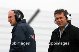 26.04.2006 Silverstone, England, Franz Tost (AUT), Scuderia Toro Rosso, Team Principal, Gil de Ferran (BRA), Honda Racing F1 Team,  Sporting Director
