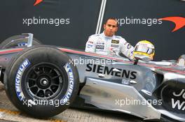 19.09.2006 Silverstone, England,  Lewis Hamilton (GBR), McLaren Mercedes