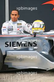 19.09.2006 Silverstone, England,  Lewis Hamilton (GBR), McLaren Mercedes, MP4-21