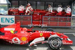 21.04.2006 Imola, Italy,  Ralf Schumacher (GER), Toyota Racing in front Michael Schumacher (GER), Scuderia Ferrari - Formula 1 World Championship, Rd 4, San Marino Grand Prix, Friday