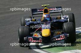 21.04.2006 Imola, Italy,  Robert Doornbos (NED), Test Driver, Red Bull Racing, RB2 - Formula 1 World Championship, Rd 4, San Marino Grand Prix, Friday Practice